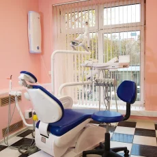 Стоматологический центр Зуб и Зуб на Партизанской улице фотография 5